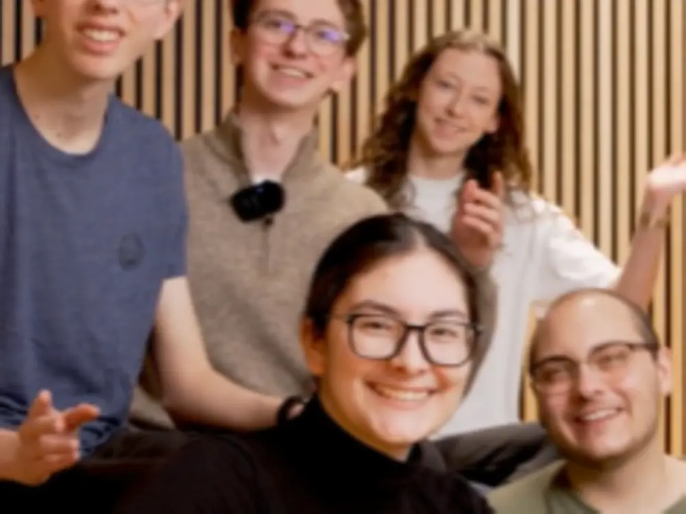 (2)Forscherwelt Alumnis Happy Birthday Forscherwelt EN
